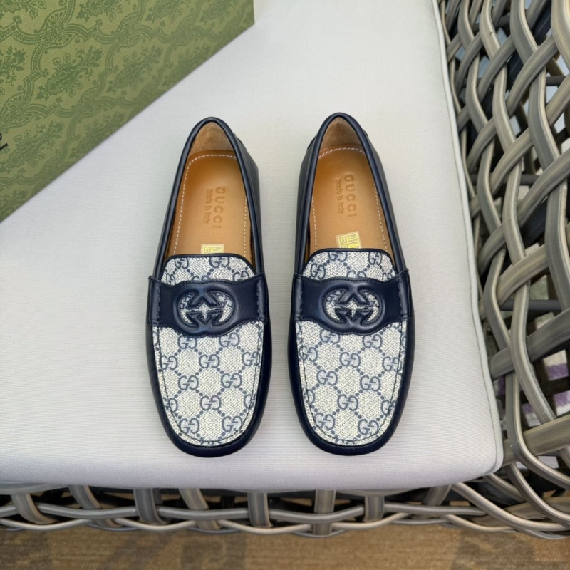 G*u*i leather shoes